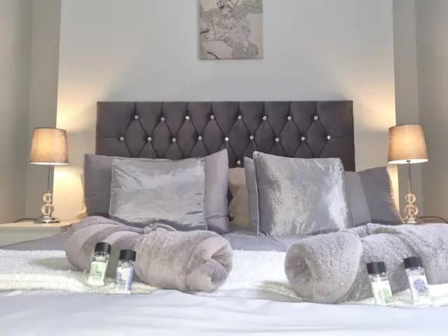 Serene Getaway Apartments Мейдстон Экстерьер фото